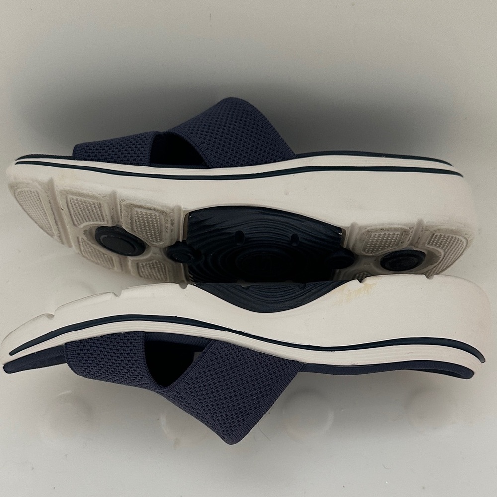 Skechers Navy Blue Women's Sandals - Picture 3 of 5